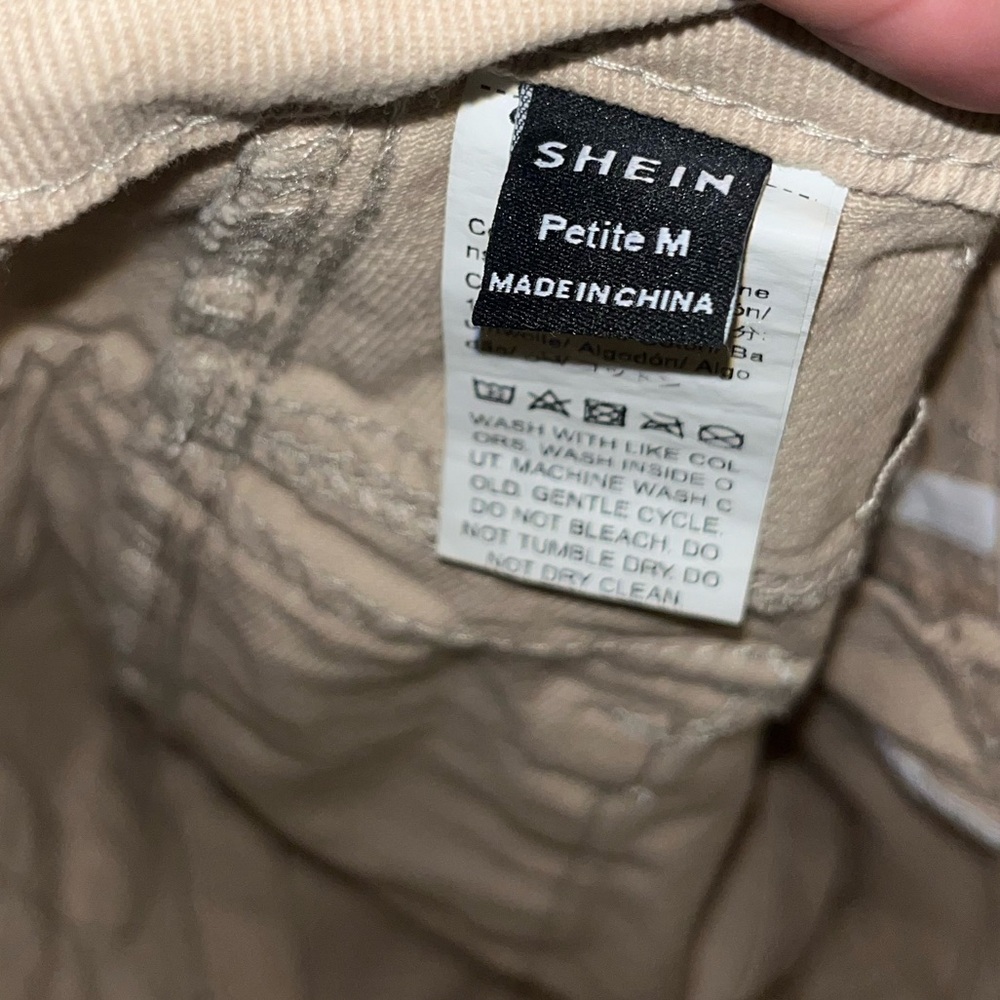 Never worn - Picture 3 of 3
